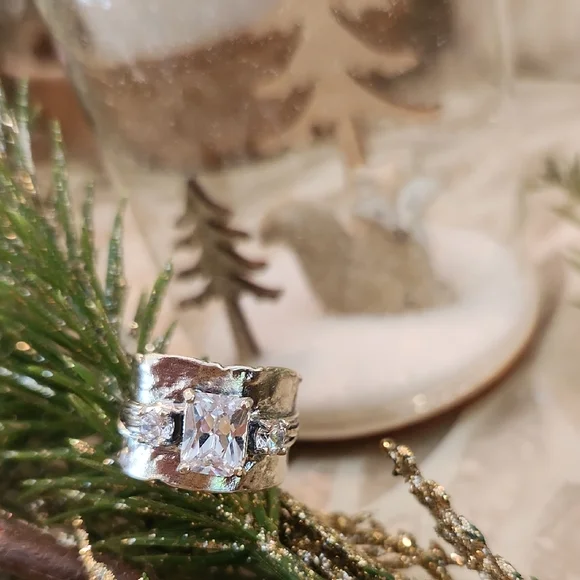 Unique Sterling Silver Ring with Clear Stones..Silver Prices Are Skyrocketing! - Picture 3 of 8